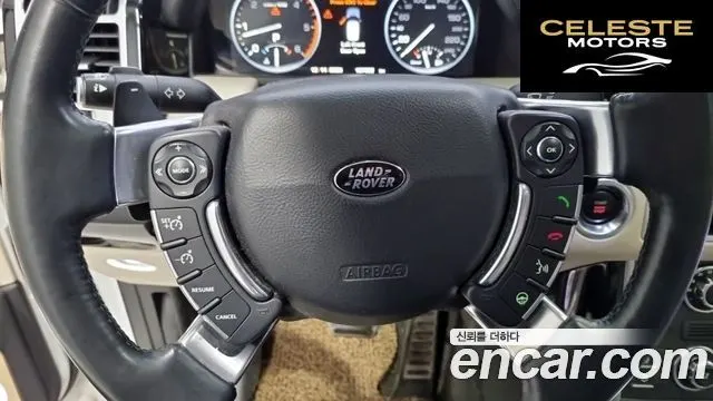 LAND ROVER Range Rover 4.4 TDV8 Vogue 2011 — photo 15 sur 26