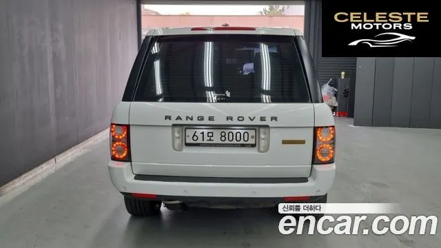 LAND ROVER Range Rover 4.4 TDV8 Vogue 2011 — photo 4 sur 26