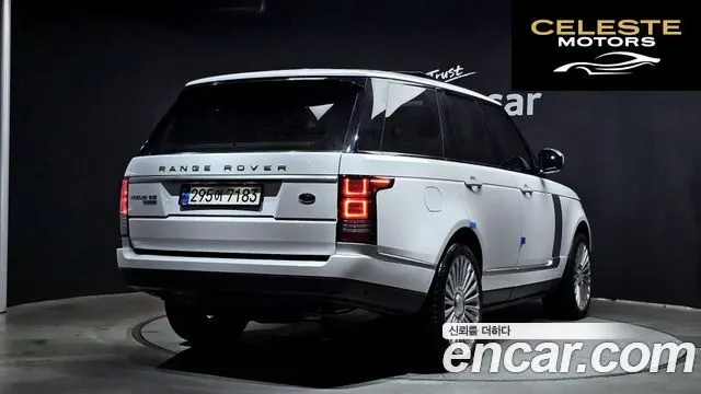 LAND ROVER Range Rover 45.0 SC Vogue SE 2014 — photo 2 sur 20