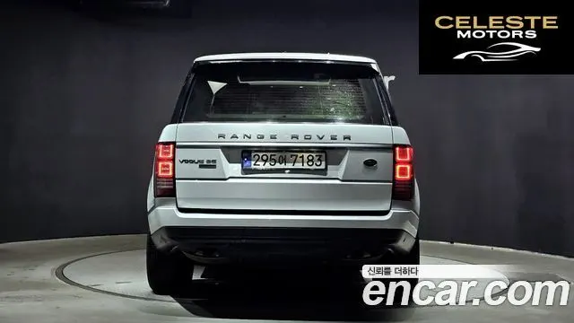 LAND ROVER Range Rover 45.0 SC Vogue SE 2014 — photo 4 sur 20