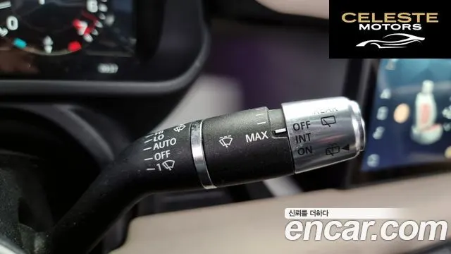 LAND ROVER Defender (L663) 110 P300 X-Dynamic SE 2022 — photo 18 sur 20