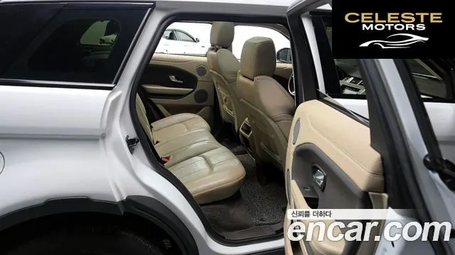 LAND ROVER Range Rover Evoque 2.0 TD4 SE 2016 — photo 12 sur 20