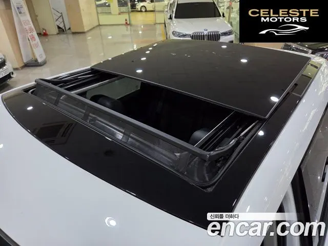 LAND ROVER Range Rover Evoque 2P250 S 2023 — photo 17 sur 26
