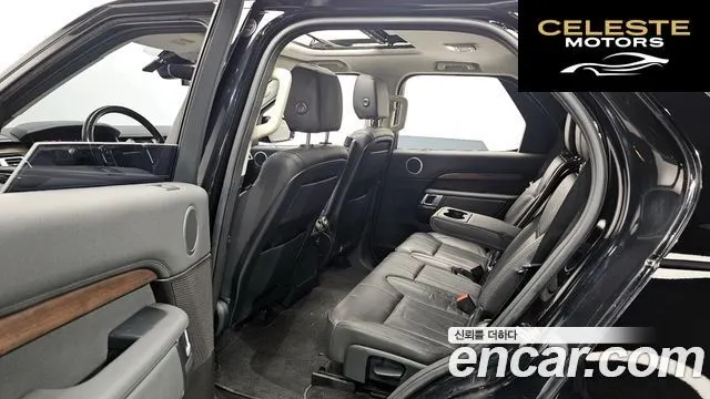LAND ROVER Discovery 5 3.0 TD6 HSE 2018 — photo 11 sur 20