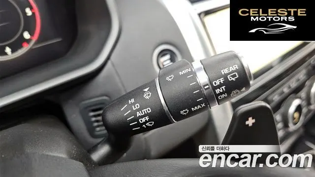 LAND ROVER Discovery 5 3.0 TD6 HSE 2018 — photo 15 sur 20