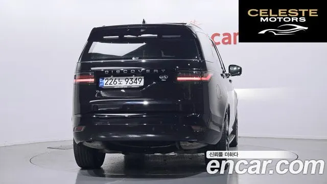 LAND ROVER Discovery 5 P360 R-Dynamic SE 2023 — photo 4 sur 26