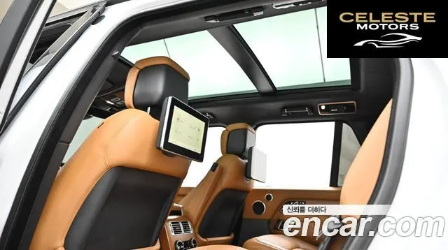 LAND ROVER Range Rover 45.0 SC AB 2022 — photo 19 sur 26