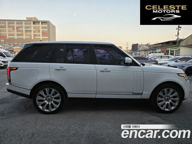 LAND ROVER Range Rover 43.0 TDV6 Vogue SE 2013 — photo 8 sur 23