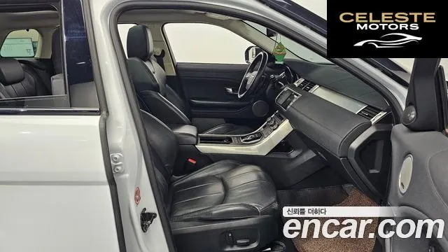 LAND ROVER Range Rover Evoque 2.0 TD4 SE 2016 — photo 10 sur 20