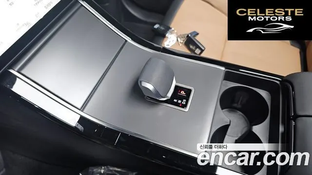LAND ROVER Range Rover Velar 3.0 P400 Dynamic HSE 2025 — photo 8 sur 20