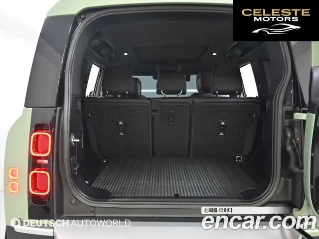 LAND ROVER Defender (L663) 110 D300 75th Edition 2023 — photo 20 sur 26