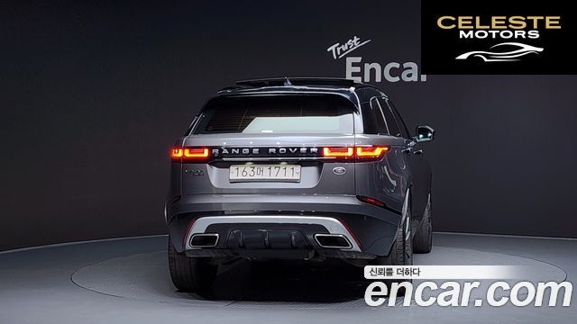 LAND ROVER Range Rover Velar 3.0 D300 R-Dynamic HSE 2019 — photo 4 sur 20
