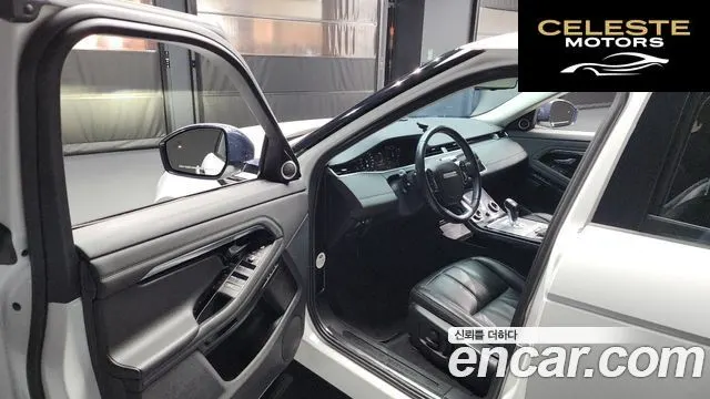 LAND ROVER Range Rover Evoque 2P250 SE 2020 — photo 10 sur 20