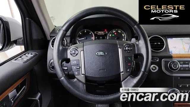 LAND ROVER Discovery 4 3.0 SDV6 SE 2015 — photo 13 sur 20