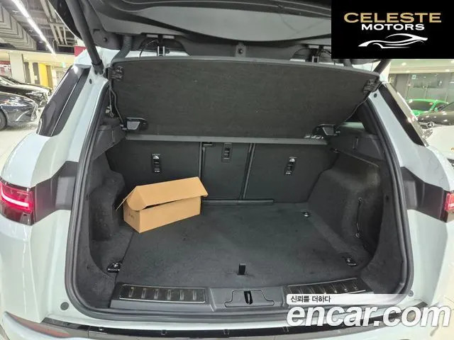LAND ROVER Range Rover Evoque 2P250 Dynamic SE 2025 — photo 5 sur 26