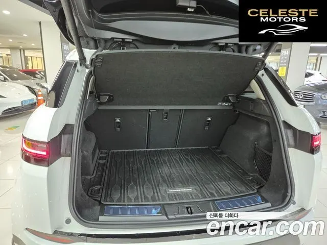 LAND ROVER Range Rover Evoque 2P250 Dynamic SE 2025 — photo 6 sur 26