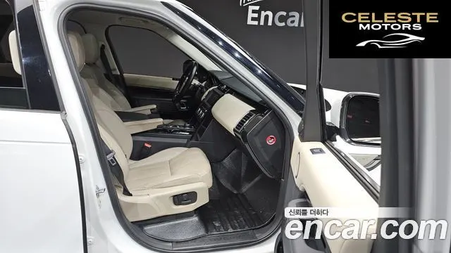 LAND ROVER Discovery 5 3.0 SD6 SE 2019 — photo 12 sur 26