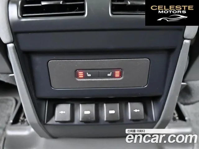 LAND ROVER Defender (L663) 110 D240 SE 2020 — photo 16 sur 26