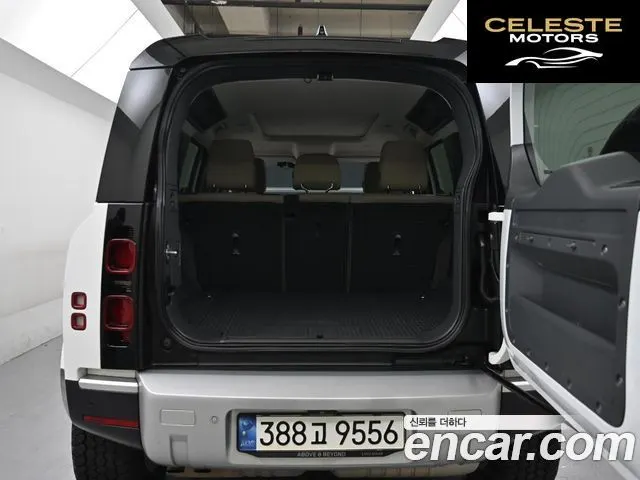 LAND ROVER Defender (L663) 110 D240 SE 2020 — photo 20 sur 26