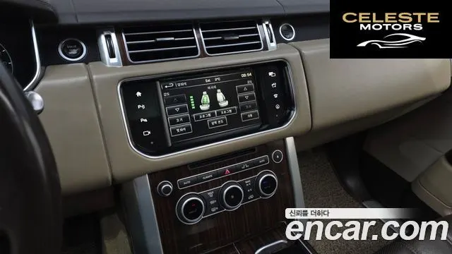 LAND ROVER Range Rover 44.4 SDV8 Vogue SE 2016 — photo 14 sur 20