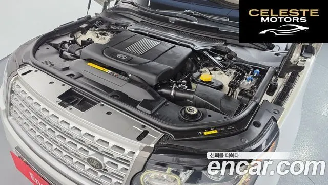LAND ROVER Range Rover 44.4 SDV8 Vogue SE 2016 — photo 6 sur 20