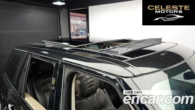 LAND ROVER Range Rover 44.4 SDV8 AB 2019 — photo 16 sur 20