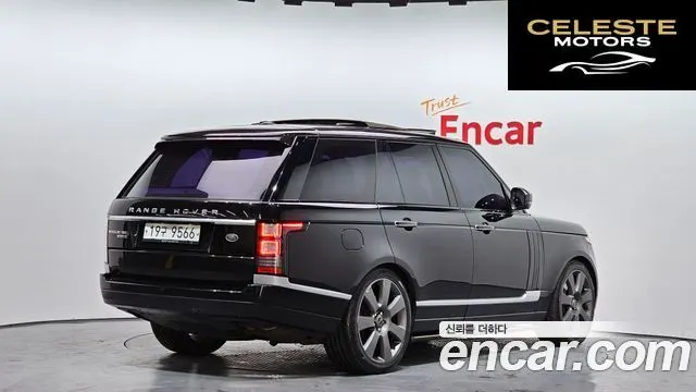 LAND ROVER Range Rover 44.4 SDV8 Vogue SE 2014 — photo 2 sur 20