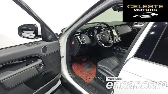 LAND ROVER Discovery 5 2.0 SD4 SE 2018 — photo 11 sur 20
