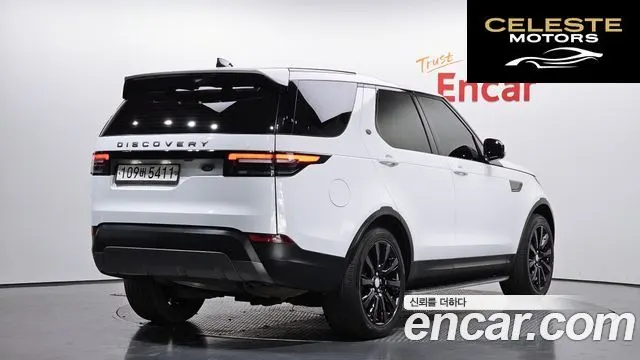 LAND ROVER Discovery 5 2.0 SD4 SE 2018 — photo 2 sur 20