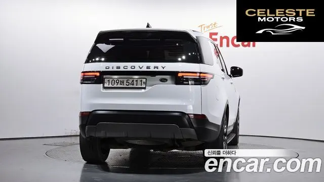 LAND ROVER Discovery 5 2.0 SD4 SE 2018 — photo 4 sur 20