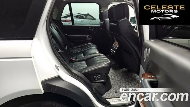 LAND ROVER Range Rover 44.4 SDV8 AB 2015 — photo 12 sur 26