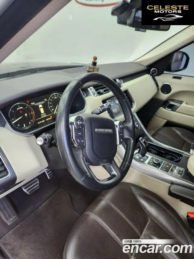 LAND ROVER Range Rover Sport 23.0 SDV6 HSE Dynamic 2016 — photo 10 sur 24