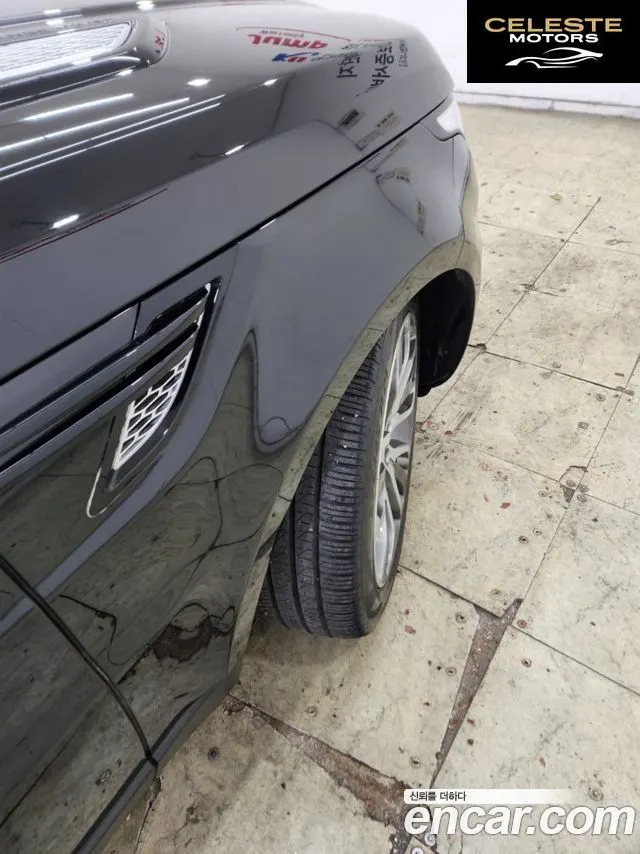 LAND ROVER Range Rover Sport 23.0 SDV6 HSE Dynamic 2016 — photo 8 sur 24