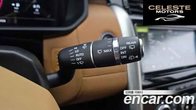 LAND ROVER Discovery 5 3.0 TD6 HSE Luxury 2018 — photo 17 sur 20