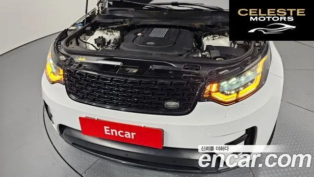 LAND ROVER Discovery 5 3.0 TD6 HSE Luxury 2018 — photo 6 sur 20