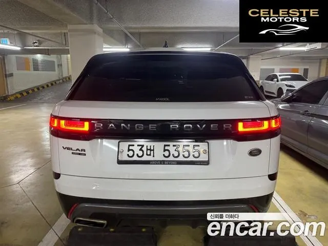 LAND ROVER Range Rover Velar 3.0 D300 R-Dynamic HSE 2018 — photo 7 sur 26