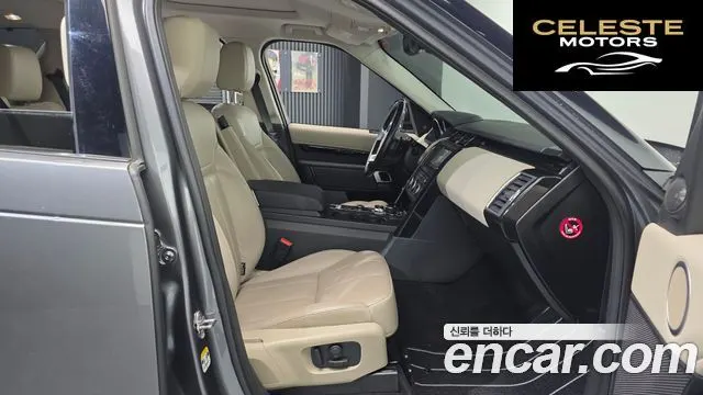 LAND ROVER Discovery 5 2.0 SD4 SE 2018 — photo 11 sur 20