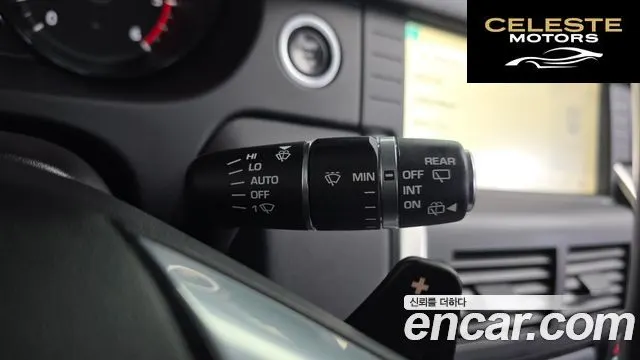 LAND ROVER Discovery Sport 2.0 TD4 SE (150) 2017 — photo 18 sur 20