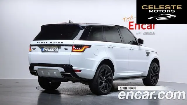 LAND ROVER Range Rover Sport 23.0 SDV6 HSE Dynamic 2019 — photo 2 sur 26