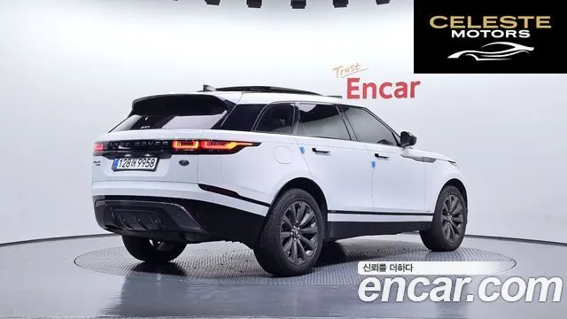 LAND ROVER Range Rover Velar 2.0 D240 R-Dynamic SE 2018 — photo 2 sur 20