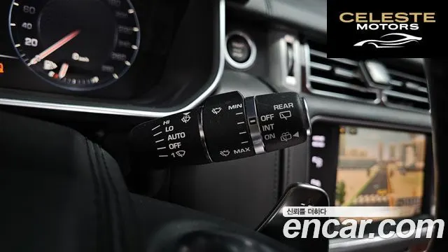 LAND ROVER Range Rover 45.0 SC AB 2014 — photo 9 sur 20