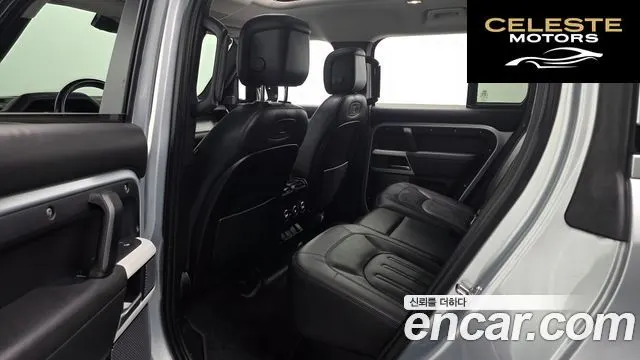 LAND ROVER Defender (L663) 110 D300 HSE 2022 — photo 12 sur 20