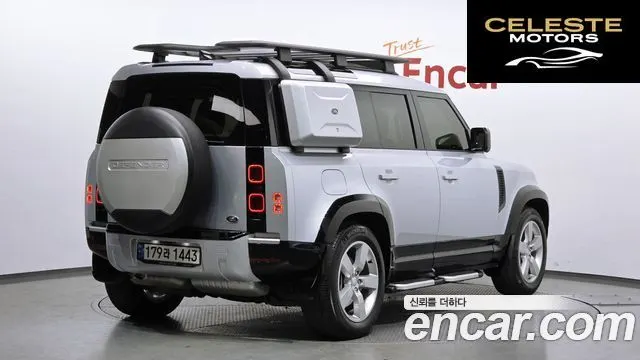 LAND ROVER Defender (L663) 110 D300 HSE 2022 — photo 2 sur 20