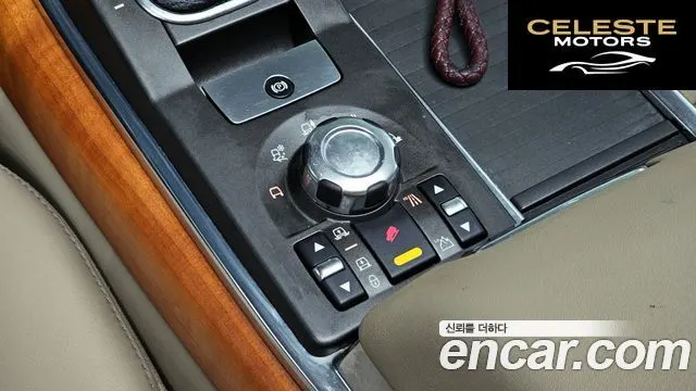 LAND ROVER Range Rover Sport 3.0 TDV6 2011 — photo 18 sur 20