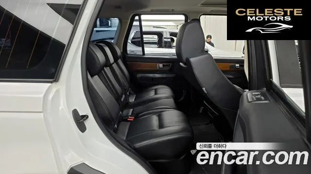 LAND ROVER Range Rover Sport 3.0 TDV6 2011 — photo 12 sur 20