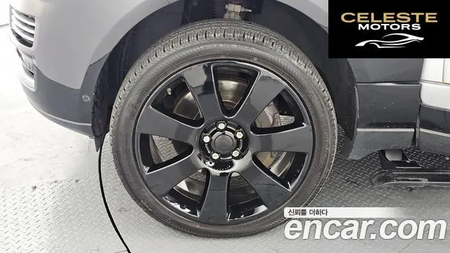 LAND ROVER Range Rover 44.4 SDV8 AB 2015 — photo 5 sur 20