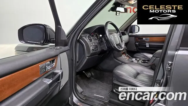 LAND ROVER Discovery 4 3.0 SDV6 SE 2016 — photo 11 sur 20