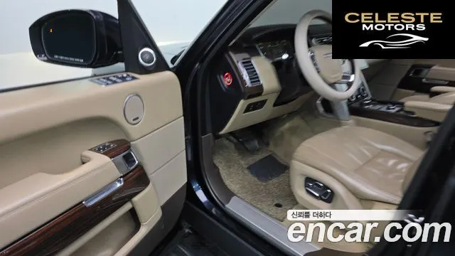 LAND ROVER Range Rover 44.4 SDV8 Vogue SE 2014 — photo 11 sur 26
