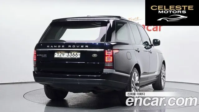 LAND ROVER Range Rover 44.4 SDV8 Vogue SE 2014 — photo 2 sur 26