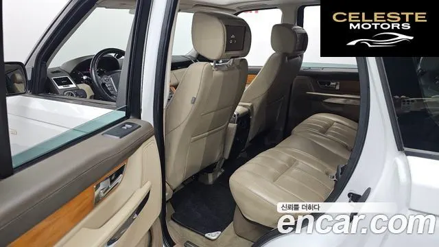 LAND ROVER Range Rover Sport 3.0 SDV6 2013 — photo 11 sur 20